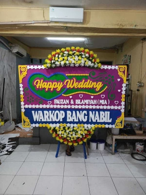Papan Bunga di Universitas Indonesia Depok